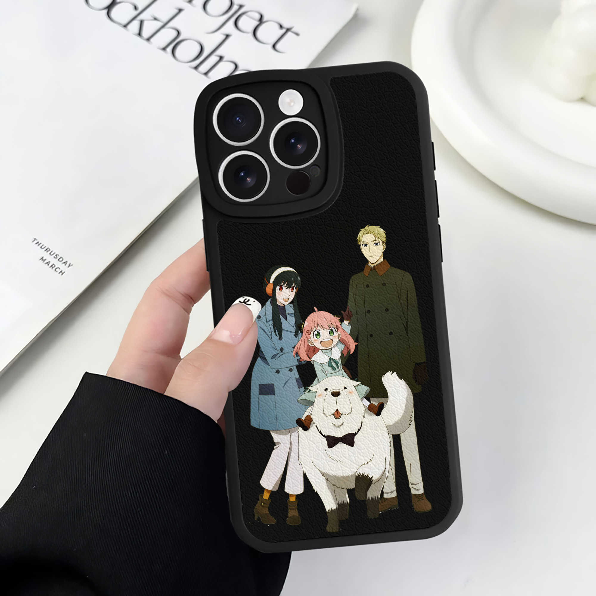 （画像用） SPY×FAMILY间谍家家酒 【iPhone 16シリーズ対応】シリコンスマホケース（レザー調） 材質：シリコン